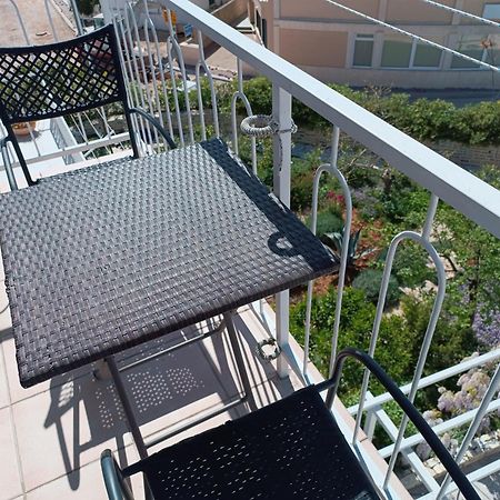 Pluton Apartment Primošten Екстериор снимка