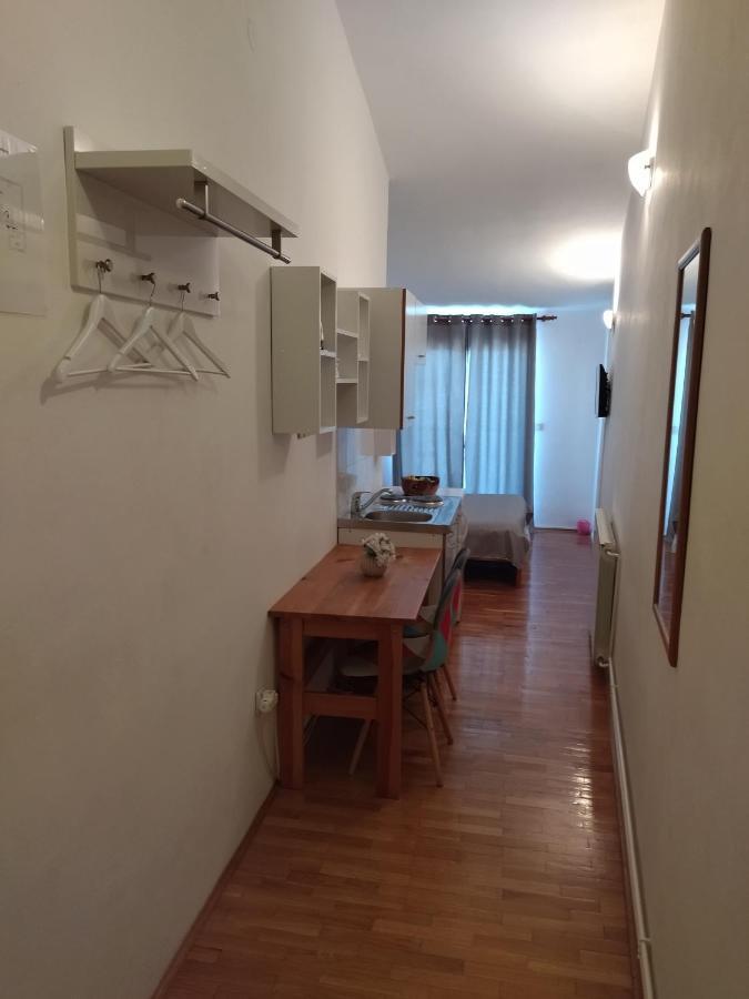 Pluton Apartment Primošten Екстериор снимка