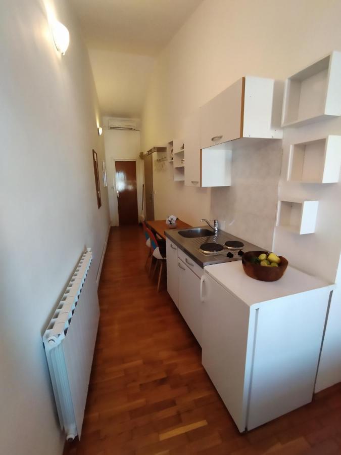 Pluton Apartment Primošten Екстериор снимка